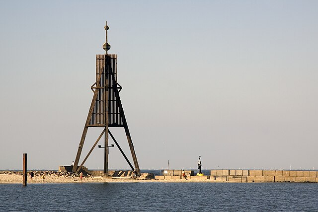 Kugelbake, símbolo de la ciudad. ¿Dónde alojarse en Cuxhaven? Las mejores zonas